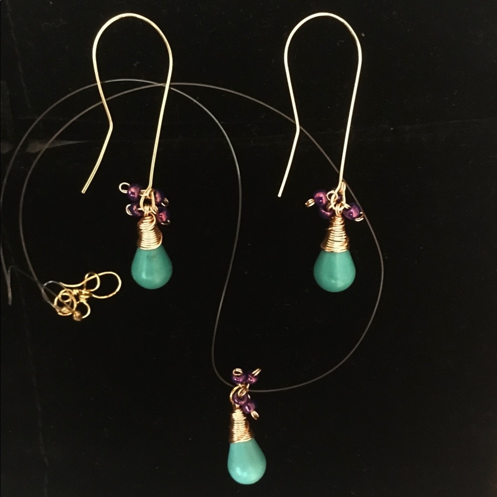 Teardrop Sea Green Gemstone Purple Beads Necklace with Drop Dangle Hook Earrings